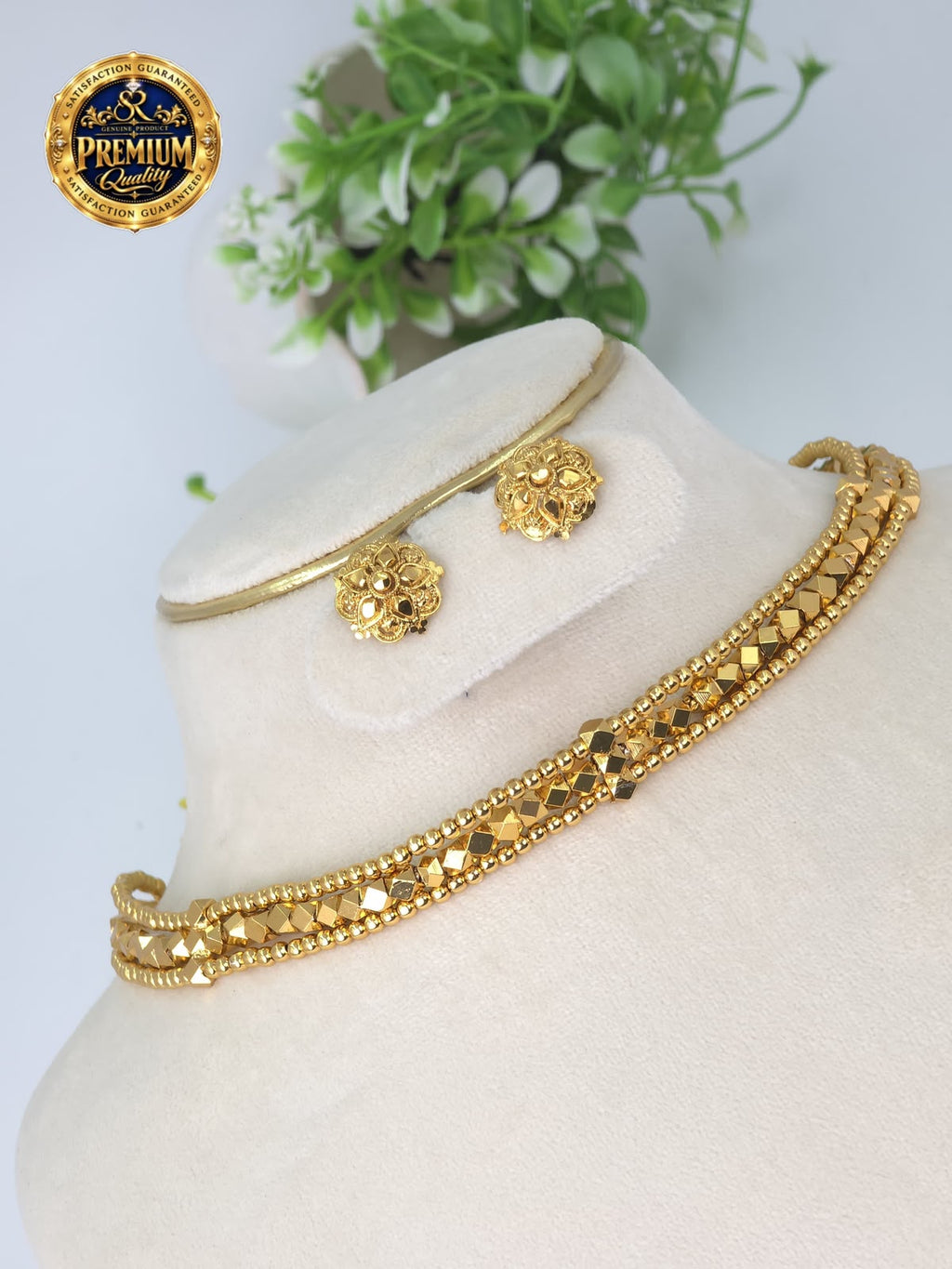 Premium Gold-Tone Traditional Statement Choker Set