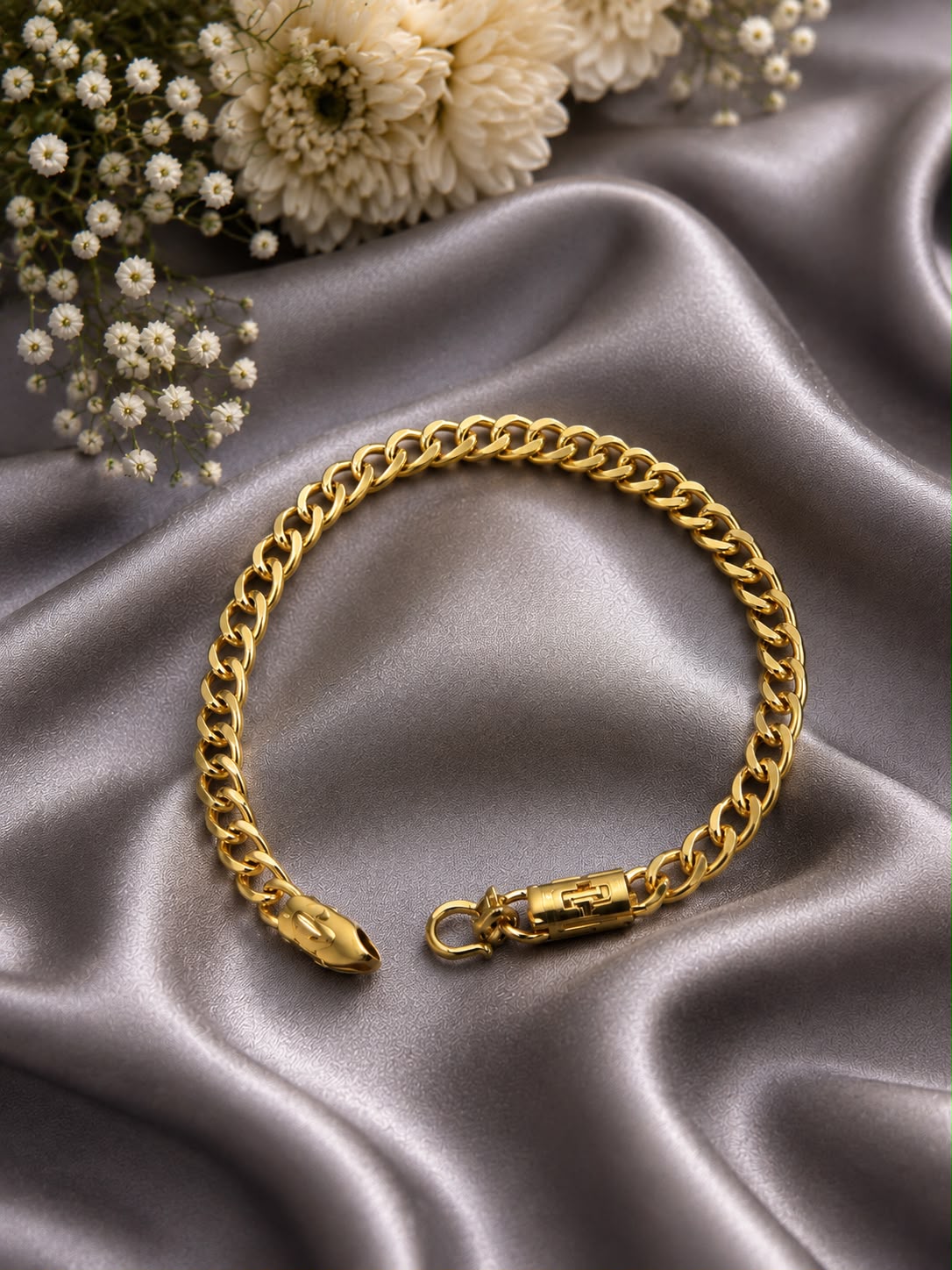 Classic Gold-Tone Link Bracelet
