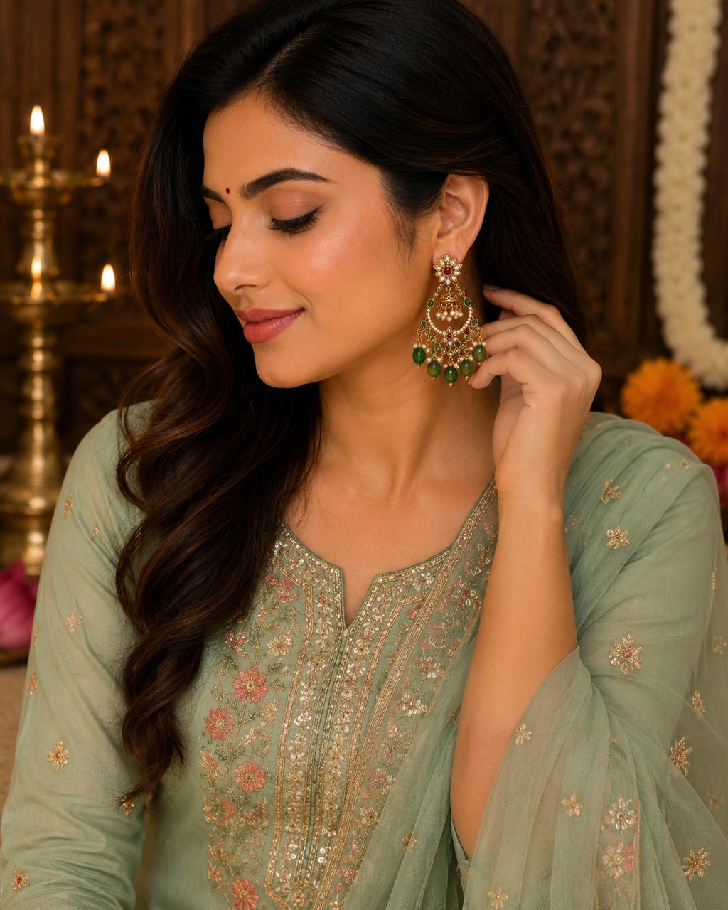 Traditional Green &amp; Ruby Chandelier Earrings_2