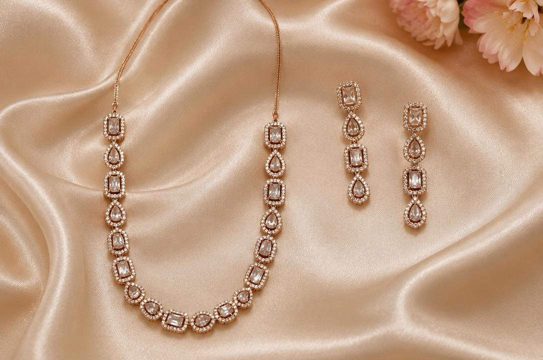 Elegant Rose Gold Necklace Set ✨