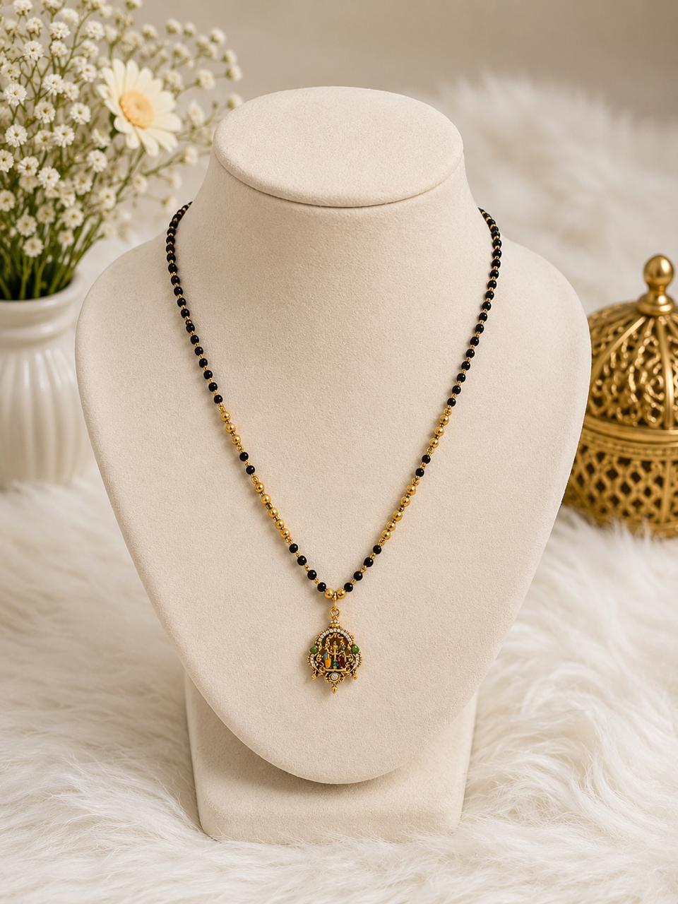 RamSeetha pendant_Black and gold color beaded necklace_Short