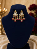 Gold-finish chandelier with maroon beads earrings