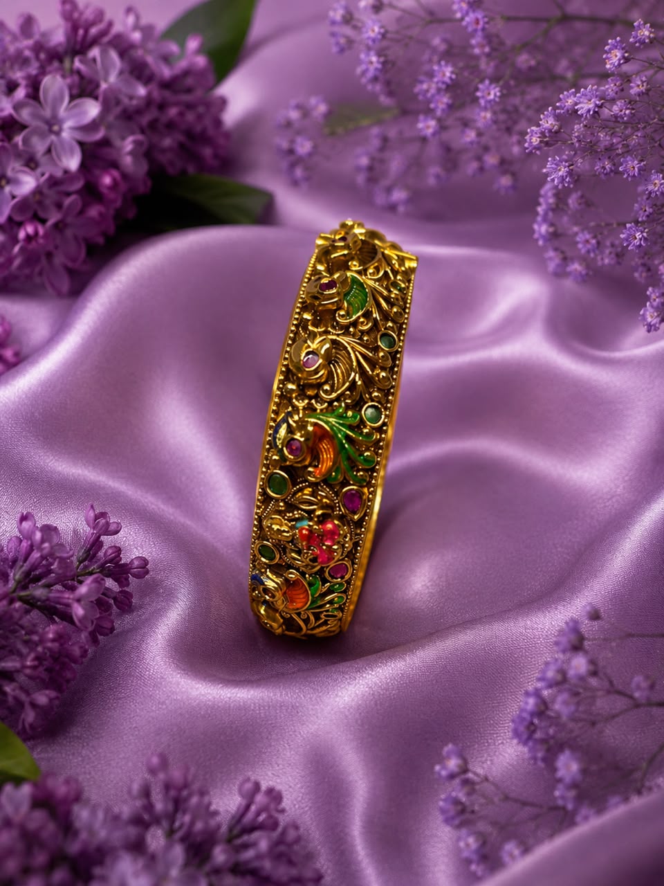 Traditional Open-Close Designer Bangle