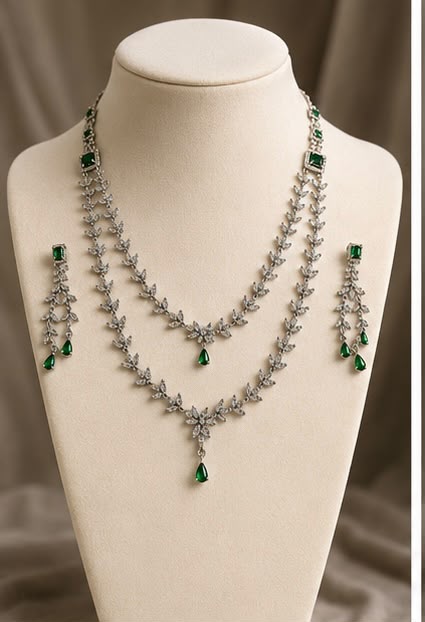 Emerald Vine Elegance Necklace Set