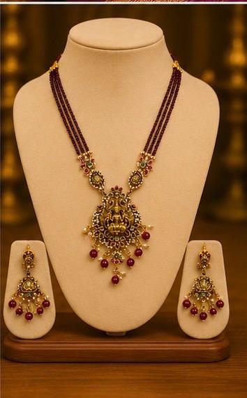 Lakshmi Heritage Beaded Necklace Set_Maroon