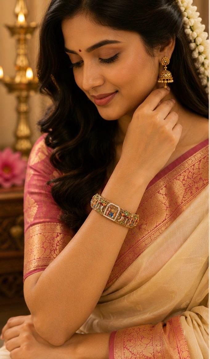 Traditional Antique Gold Bangle